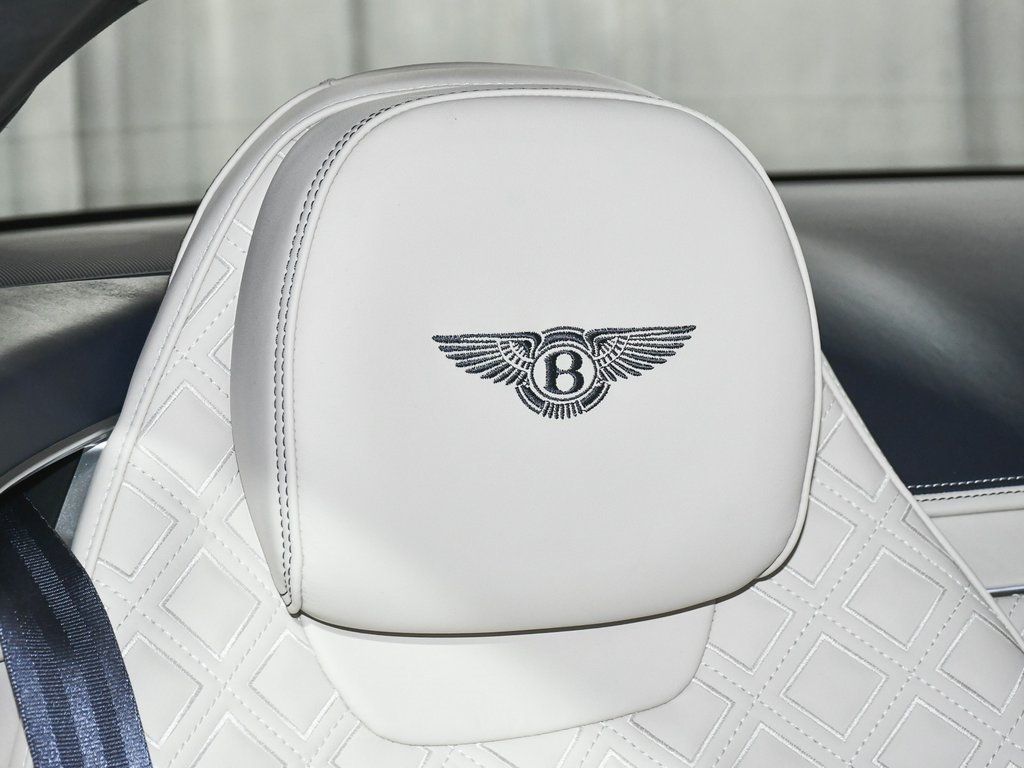 2022 Bentley Continental GT V8 photo 50