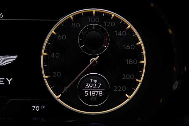 2022 Bentley Flying Spur Hybrid Sedan - 23013566 - 11