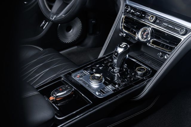 2022 Bentley Flying Spur Hybrid Sedan - 23013566 - 13