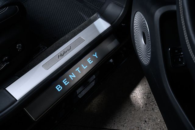 2022 Bentley Flying Spur Hybrid Sedan - 23013566 - 29