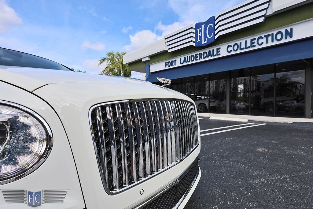 2022 Bentley Flying Spur Hybrid Sedan - 22945682 - 11