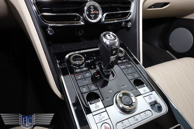 2022 Bentley Flying Spur Hybrid Sedan - 22945682 - 40