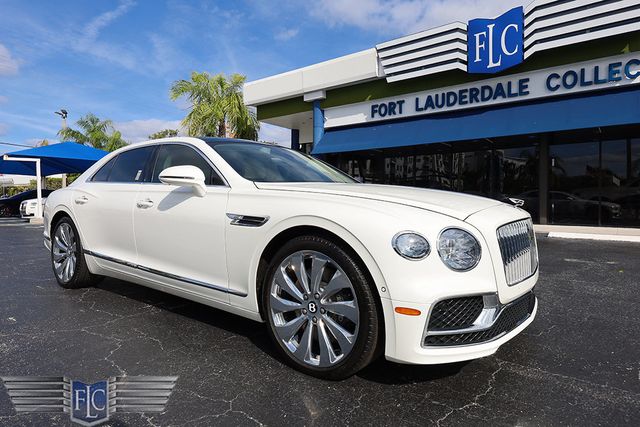 2022 Bentley Flying Spur Hybrid Sedan - 22945682 - 4