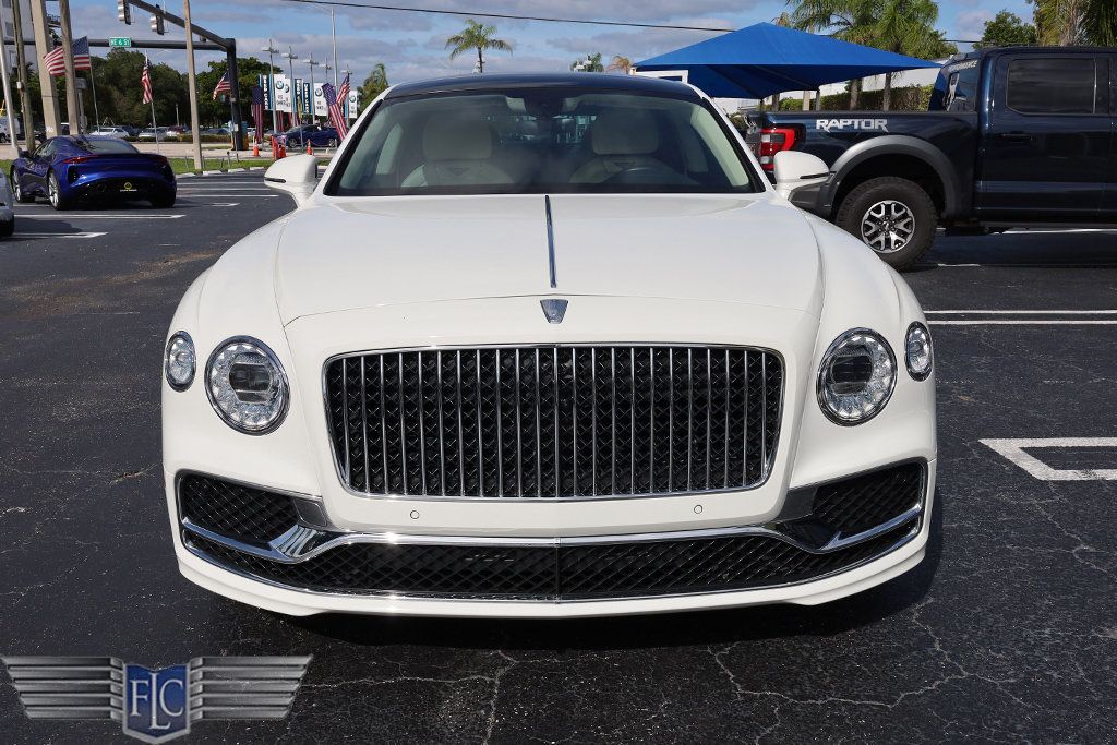 2022 Bentley Flying Spur Hybrid Sedan - 22945682 - 7