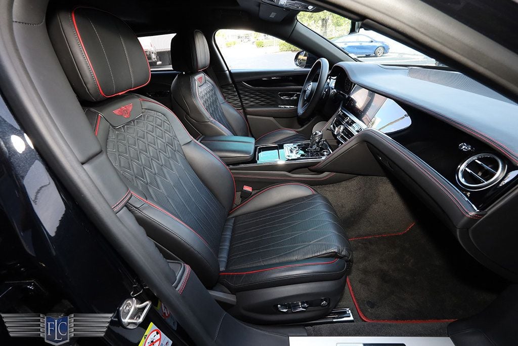 2022 Bentley Flying Spur Mulliner V8 Sedan - 22929315 - 9