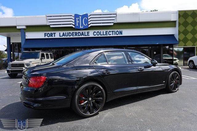 2022 Bentley Flying Spur Mulliner V8 Sedan - 22929315 - 5