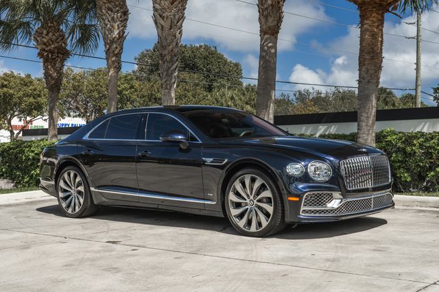 2022 Bentley Flying Spur V8 Sedan - 22986096 - 9