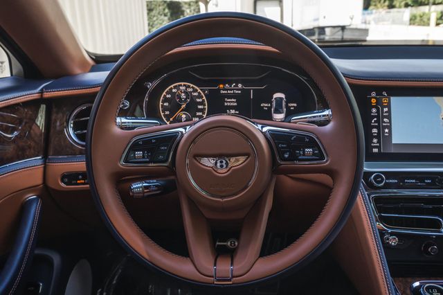 2022 Bentley Flying Spur V8 Sedan - 22986096 - 16