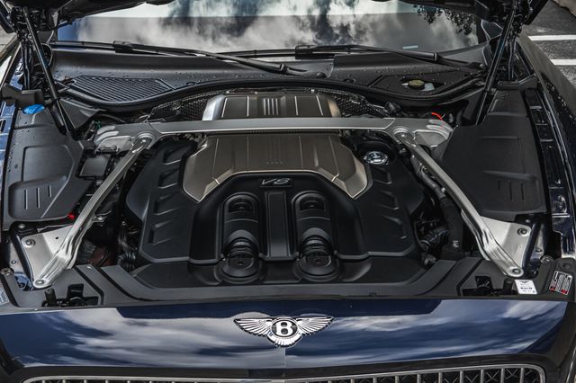 2022 Bentley Flying Spur V8 Sedan - 22986096 - 33