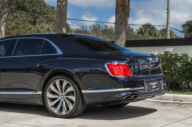 2022 Bentley Flying Spur V8 Sedan - 22986096 - 4