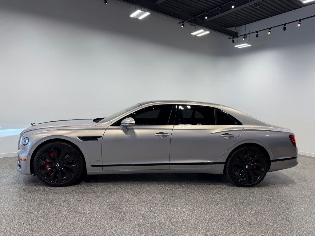 2022 Bentley Flying Spur W12 Sedan - 23065570 - 17