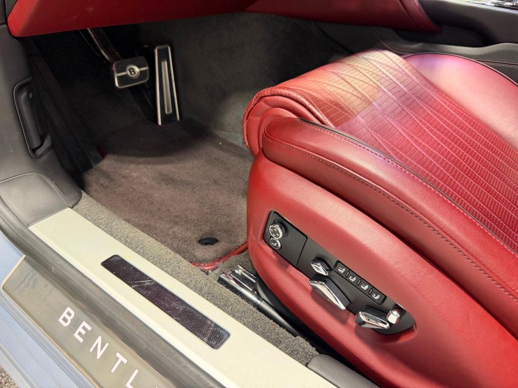 2022 Bentley Flying Spur W12 Sedan - 23065570 - 4