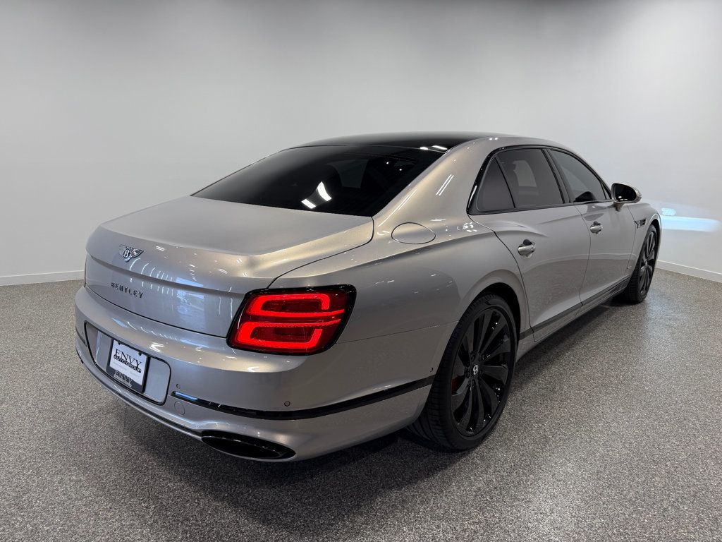 2022 Bentley Flying Spur W12 Sedan - 23065570 - 49