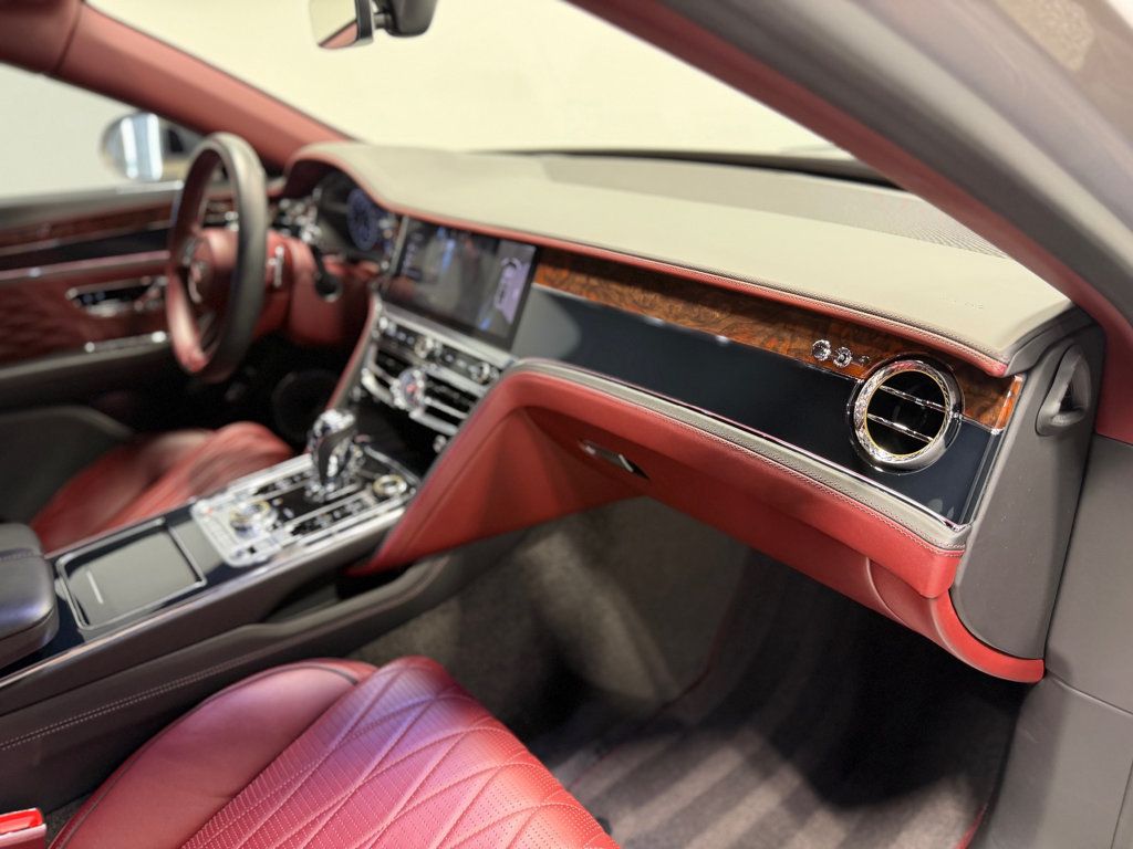2022 Bentley Flying Spur W12 Sedan - 23065570 - 60