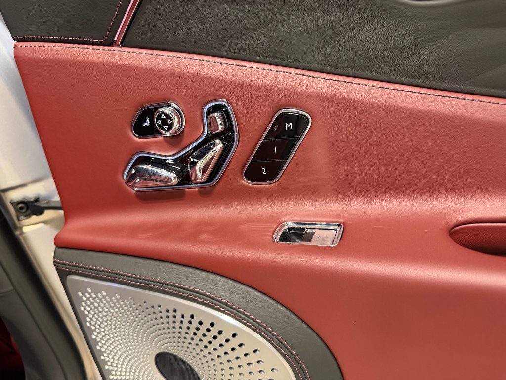2022 Bentley Flying Spur W12 Sedan - 23065570 - 68