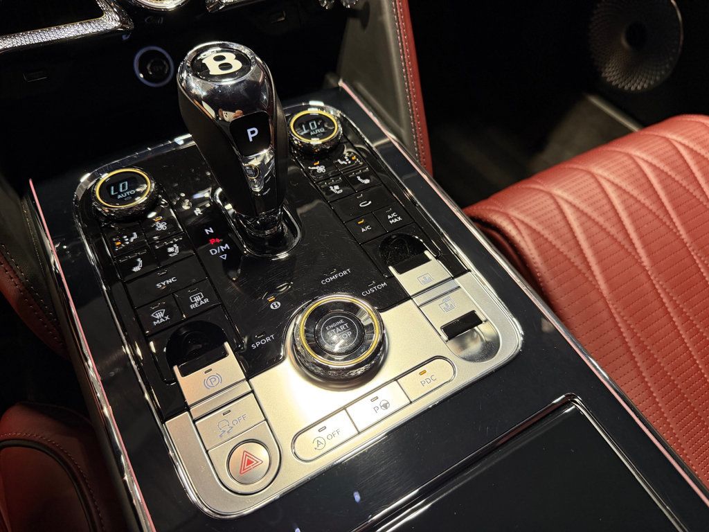2022 Bentley Flying Spur W12 Sedan - 23065570 - 76
