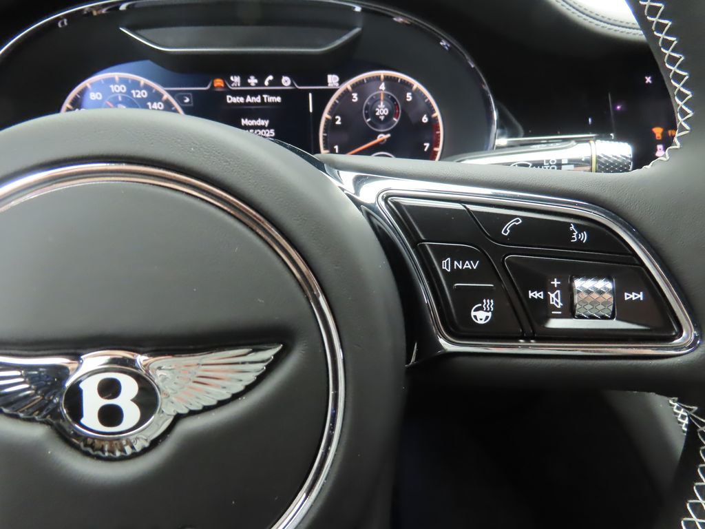 2022 Bentley Flying Spur W12 photo 12