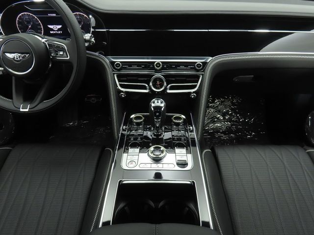 2022 Bentley Flying Spur W12 Sedan - 22917099 - 12