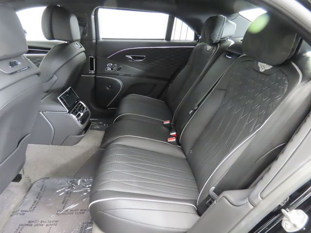 2022 Bentley Flying Spur W12 Sedan - 22917099 - 20