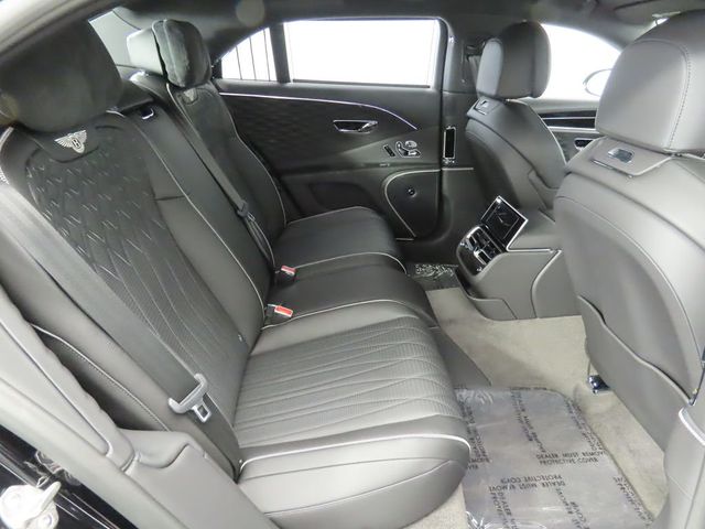 2022 Bentley Flying Spur W12 Sedan - 22917099 - 21