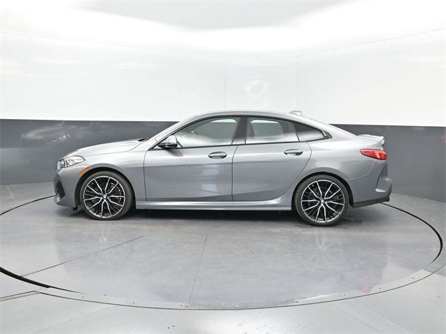 2022 Bmw 228i photo 2