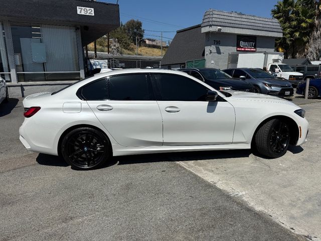 2022 BMW 3 Series 330e Plug-In Hybrid - 23003417 - 9