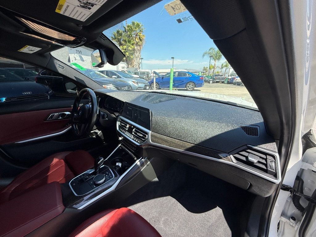 2022 BMW 3 Series 330e Plug-In Hybrid - 23003417 - 16