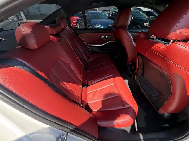 2022 BMW 3 Series 330e Plug-In Hybrid - 23003417 - 19