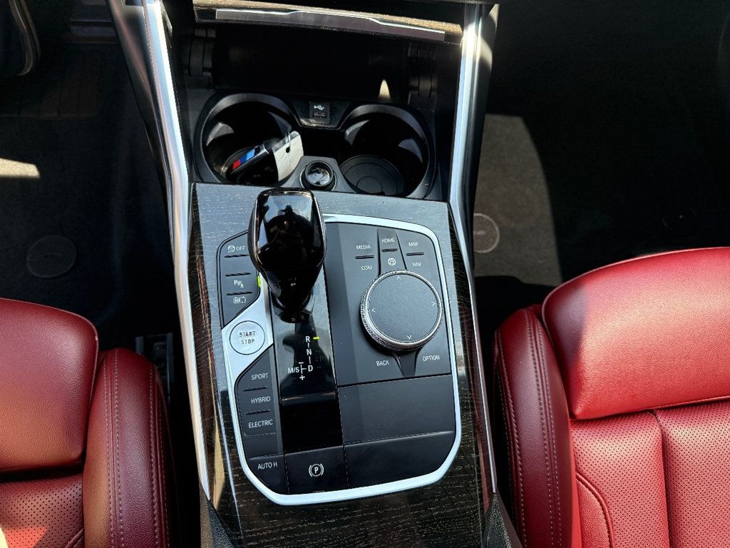 2022 BMW 3 Series 330e Plug-In Hybrid - 23003417 - 27