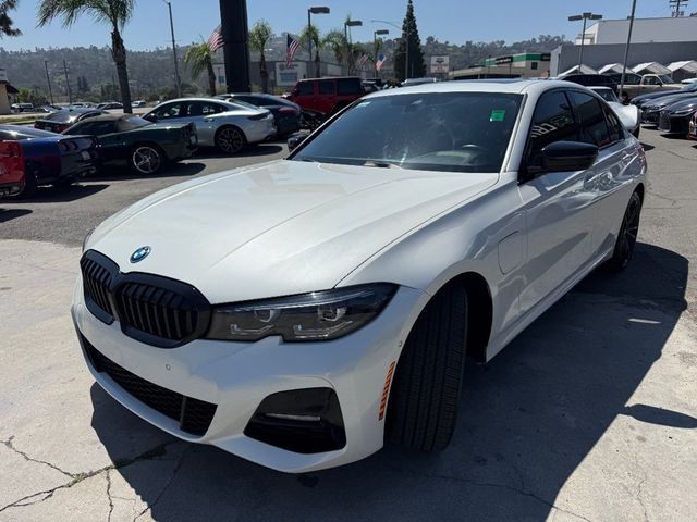 2022 BMW 3 Series 330e Plug-In Hybrid - 23003417 - 6