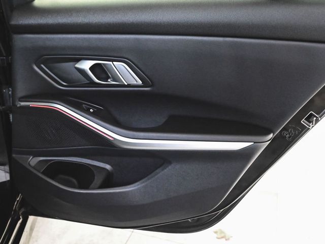 2022 BMW 3 Series 330e xDrive - 23001641 - 10