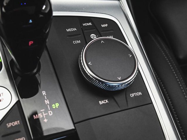 2022 BMW 3 Series 330e xDrive - 23001641 - 30