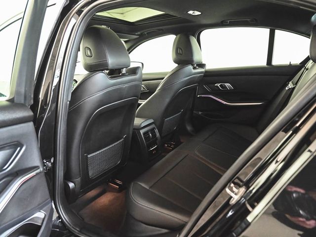 2022 BMW 3 Series 330e xDrive - 23001641 - 33