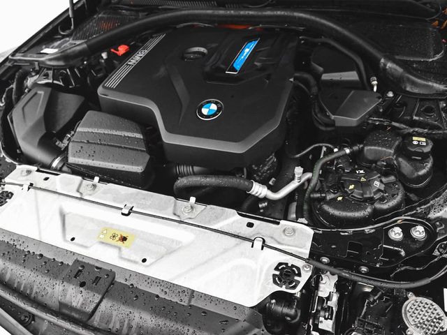 2022 BMW 3 Series 330e xDrive - 23001641 - 38