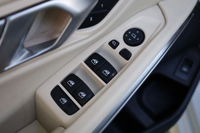 2022 BMW 3 Series 330i - 23028768 - 40