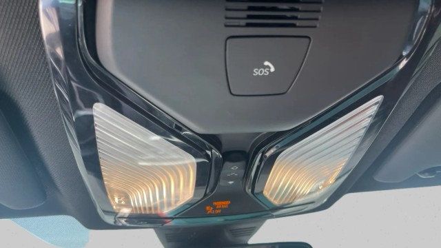 2022 BMW 3 Series 330i Sedan - 23067772 - 22