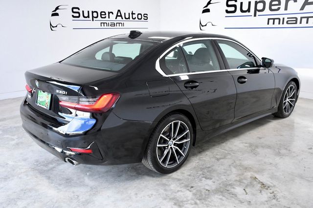 2022 BMW 3 Series 330i Sedan - 22822081 - 3