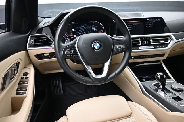 2022 BMW 3 Series 330i Sedan - 23053965 - 11