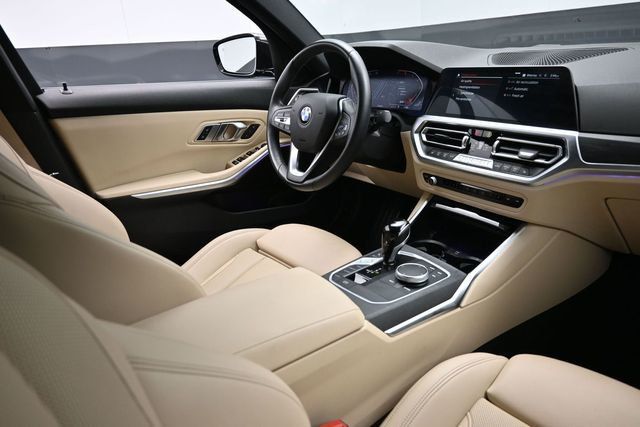2022 BMW 3 Series 330i Sedan - 23053965 - 12