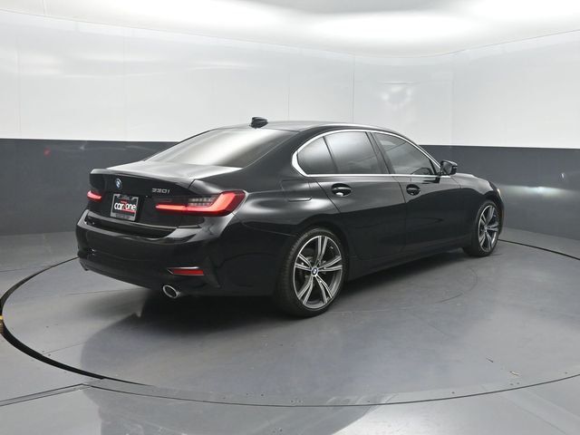 2022 BMW 3 Series 330i Sedan - 23053965 - 25