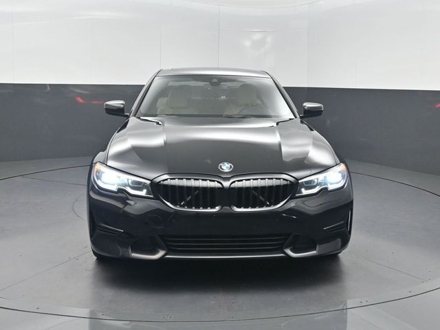 2022 BMW 3 Series 330i Sedan - 23053965 - 28