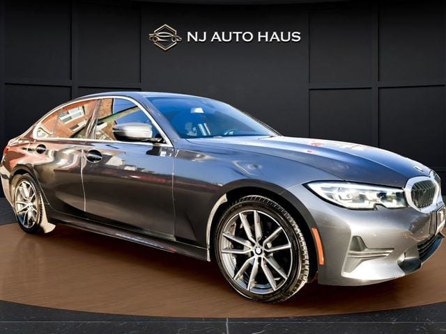 2022 BMW 3 Series 330i Sedan - 23005965 - 0