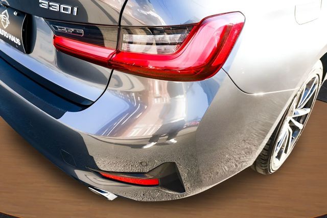 2022 BMW 3 Series 330i Sedan - 23005965 - 14
