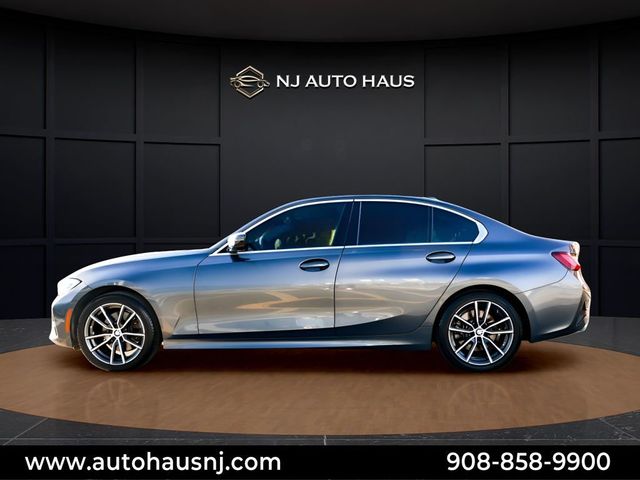 2022 BMW 3 Series 330i Sedan - 23005965 - 4