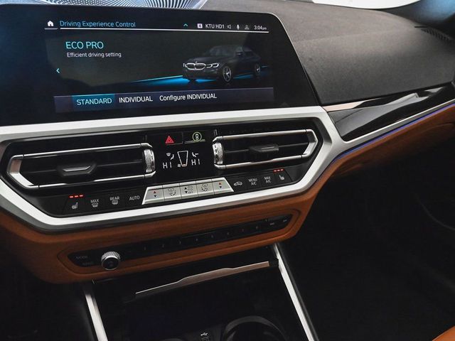 2022 BMW 3 Series 330i xDrive - 22977552 - 16