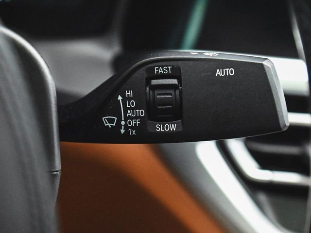 2022 BMW 3 Series 330i xDrive - 22977552 - 27