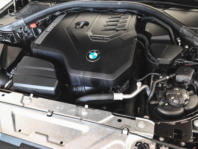 2022 BMW 3 Series 330i xDrive - 22977552 - 38