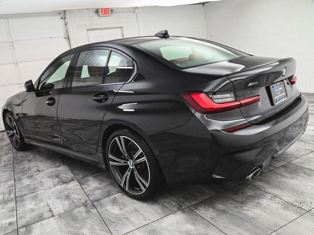 2022 BMW 3 Series 330i xDrive - 22977552 - 3