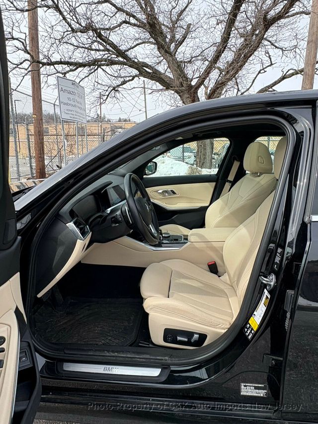 2022 BMW 3 Series 330i xDrive,ROOF,NAV,HTD STS - 22988709 - 20