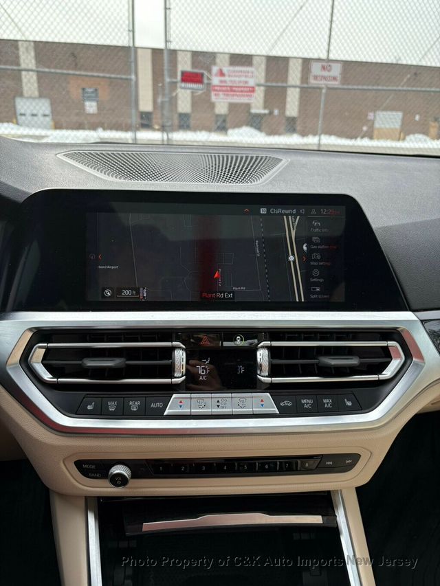 2022 BMW 3 Series 330i xDrive,ROOF,NAV,HTD STS - 22988709 - 47